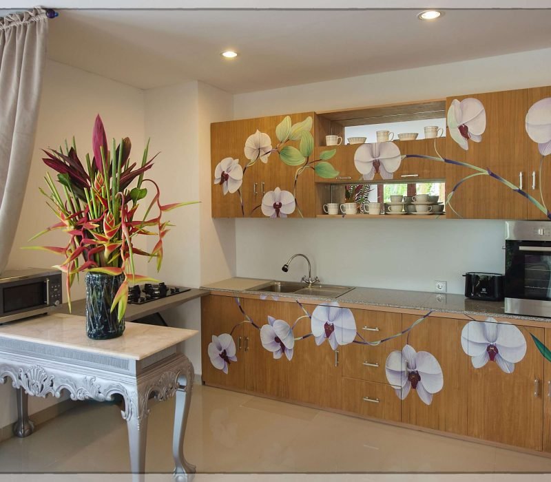 Heliconia-kitchen2